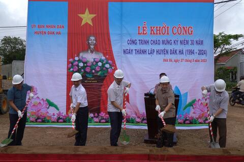 Khởi công công trình chào mừng kỷ niệm 30 năm ngày thành lập huyện Đăk Hà